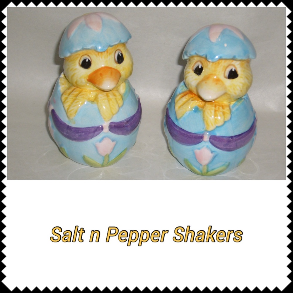 Chicks in Eggs Salt & Pepper Shakers